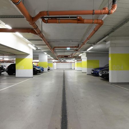 City Centre & Modern Quiet Apartment With Parking By Renters Prestige Krakow Bagian luar foto