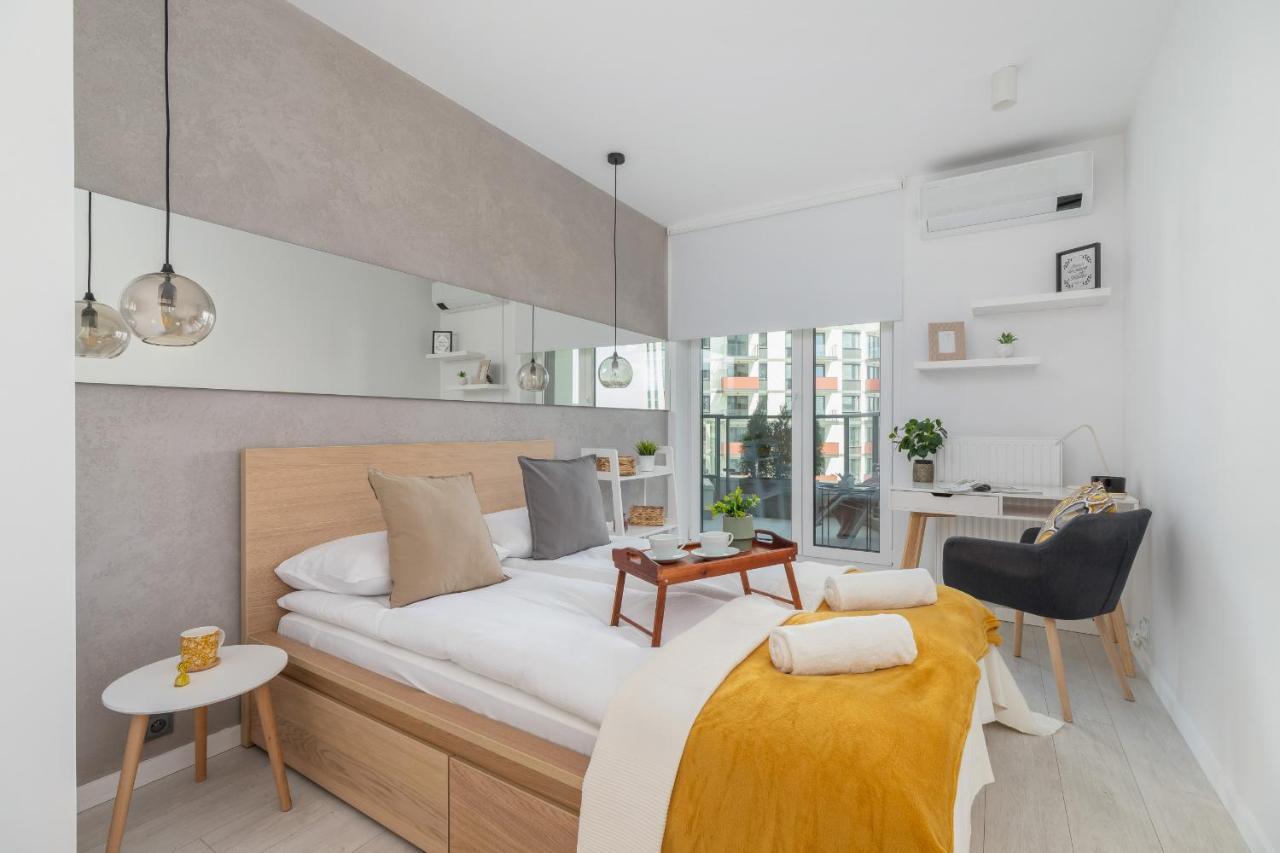 City Centre & Modern Quiet Apartment With Parking By Renters Prestige Krakow Bagian luar foto